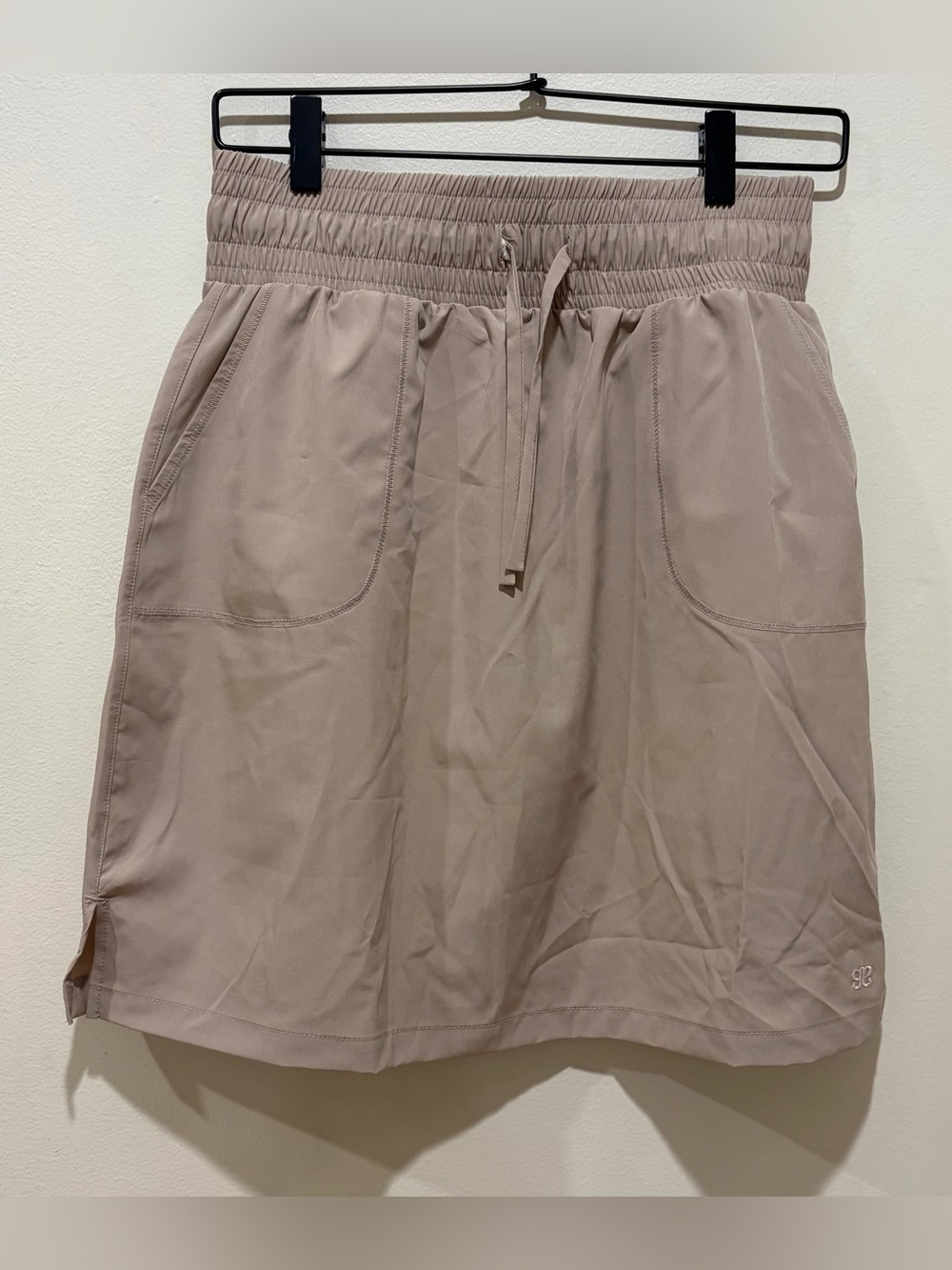 Albion The Away Skirt - Beige / Light Tan - with Pockets - Size Small Petite